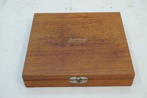 lot 121 image: calliper tool
