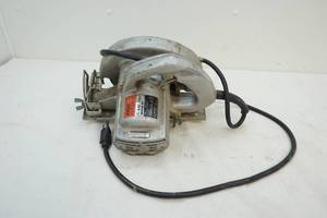 lot 127 image: skil saw