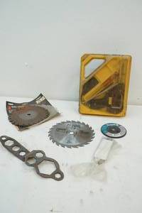 lot 138 image: soldering gun