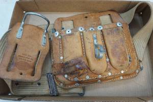 lot 188 image: tool belt