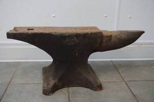 lot 191 image: Anvil
