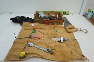 lot 201 image: tools