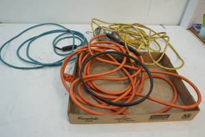 lot 215 image: extension cords