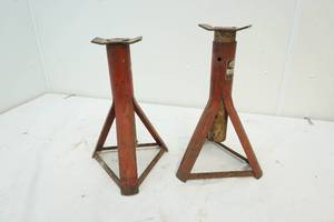 lot 262 image: jacks