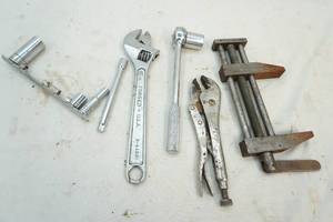lot 267 image: tools