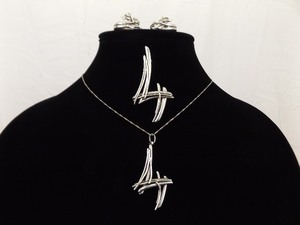 .925 Sterling Silver Artists Custom Pendant, Necklace, and Earring Set