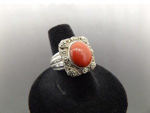 .925 Sterling Silver Art Nouveau Red Coral Cabochon Ring Size 7