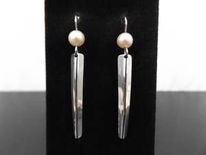 .925 Sterling Silver Genuine Pearl Dangle Hook Earrings