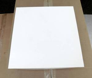 lot 100 image: Lot of 50 Uline Deluxe White Gift Boxes