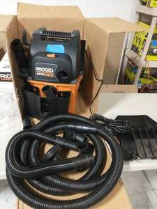 RIDGID 5 Gal. 5.0-Peak HP Portable Wall-Mountable WetDry Shop Vacuum