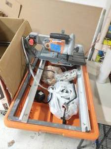 RIDGID 9 Amp Corded 7 in. Wet Tile Saw with Stand