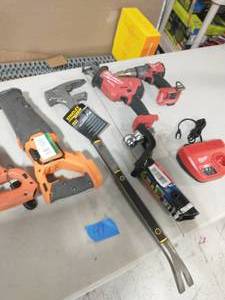 LOT OF TOOL