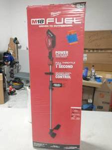 MILWAUKEE M18 FUEL 18-Volt Lithium-Ion Brushless Cordless String Trimmer with QUIK-LOK Attachment Capability and 8.0 Ah Battery