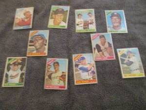 lot 5 image: 5. 1966 Topps Baseball Cards...