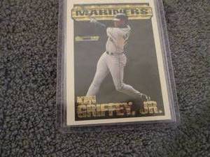 lot 18 image: 18. 1994 Topps Ken Griffey JR Black...