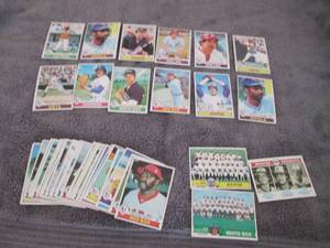lot 36 image: 36. 1979 Topps Baseball Cards...