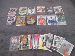 lot 40 image: 40. 35 Football Insert Cards...