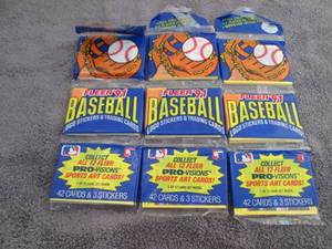 lot 113 image: 113. 3 1991 Fleer Baseball Rack Pac...