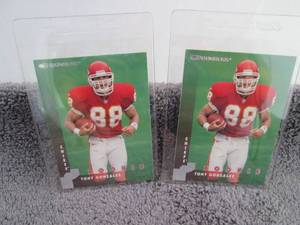 lot 114 image: 114. 1997 Tony Gonzalez Donruss Roo...