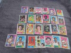 lot 131 image: 131. 1974-75 Topps Basketballl Card...