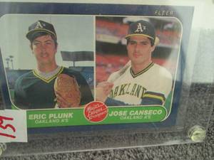 lot 139 image: 139. 1986 Fleer Jose Canseco Rookie...
