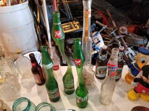 Lot of (5) Vintage Collectible Bottle Dcor  - 7-up, Mountain Dew, Pepsi Free, Araka