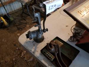 Vintage B.C. Simmons Keen Kutter  Grinder, Accessories