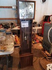 The Brentwood XII Grandfather Clock, Battery Power