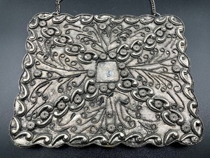 lot 58 image: Decorative Mirror