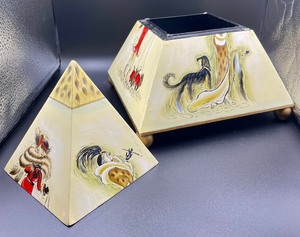 lot 57 image: Pyramid Shaped Trinket Box