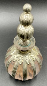 lot 262 image: Decorative Perfume Bottle or Dauber Bottle by Silvestri