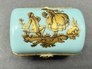 lot 269 image: Limoges Trinket Box