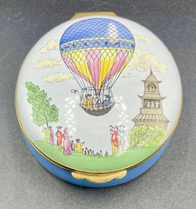 lot 230 image: Crummles & Company Hot Air Balloon Themed  Enamel Trinket Box