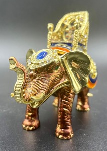 lot 224 image: Elephant Trinket Box