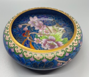 lot 137 image: Beautiful Floral Cloisonn Bowl