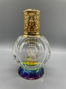 lot 291 image: Stunning Multicolored Oil Lamp with Decorative Cap