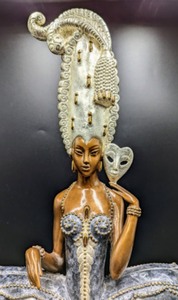 lot 1 image: Erte Her Secret Admirers Bronze Sculpture