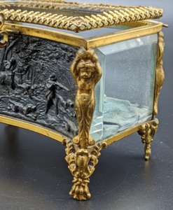 lot 9 image: Vintage Glass and Bronze Embossed Trinket - Jewelry Box