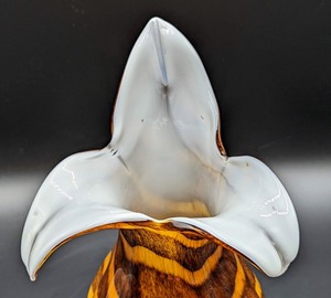 lot 185 image: Swirled Art Glass Vase