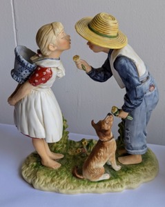 lot 363 image: Norman Rockwell Figurine Collection