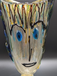 lot 381 image: Murano Glass Face Vase