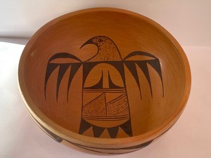 lot 11 image: Pueblo Pottery Bowl Signed by Artist