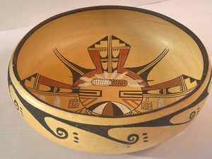 lot 15 image: Edith Nash Signed Hopi Pottery Bowl