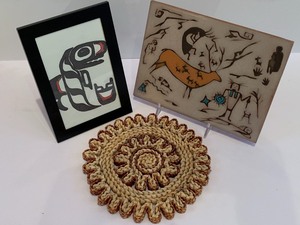 lot 196 image: Southwestern Decorative Items