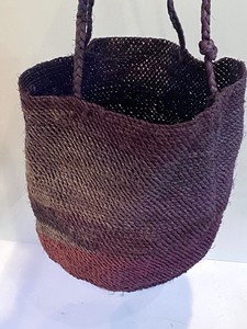 lot 186 image: Woven Handbag