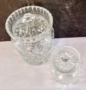 lot 110 image: Waterford Biscuit Jar and a Smaller Lidded Crystal Dish