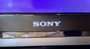 lot 108 image: Sony 40 Inch TV with Remote