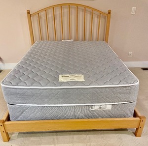 lot 242 image: Fabulous Full Bed Wooden Frame