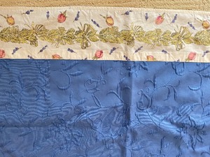lot 126 image: Terrific Tablecloth