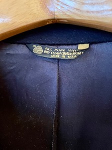 lot 219 image: Titus MacDuff Deep Navy Blue Wool Coat
